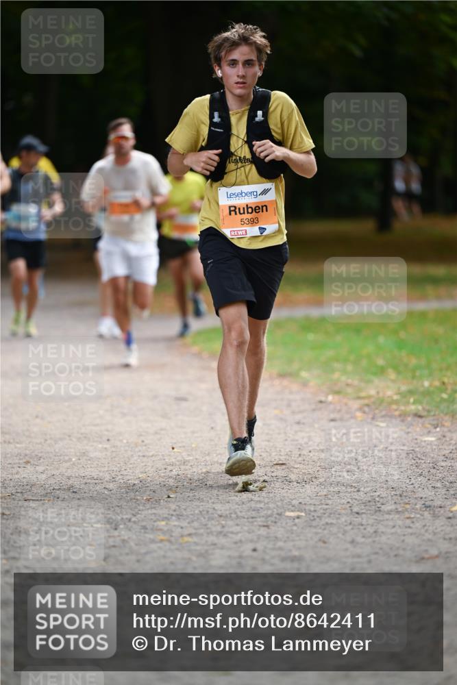 31.08.2025 - 21. Blankeneser Heldenlauf Dr. Thomas Lammeyer http://msf.ph/oto/8642411 31.08.2025 11:06:39 Laufen 5393 meine-sportfotos.de