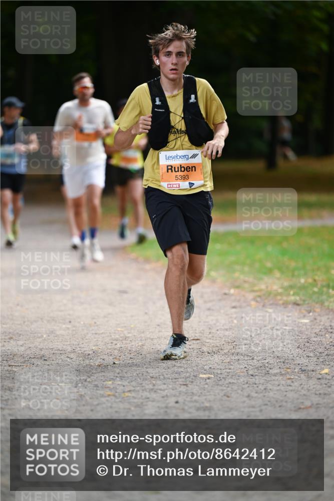 31.08.2025 - 21. Blankeneser Heldenlauf Dr. Thomas Lammeyer http://msf.ph/oto/8642412 31.08.2025 11:06:39 Laufen 5393 meine-sportfotos.de