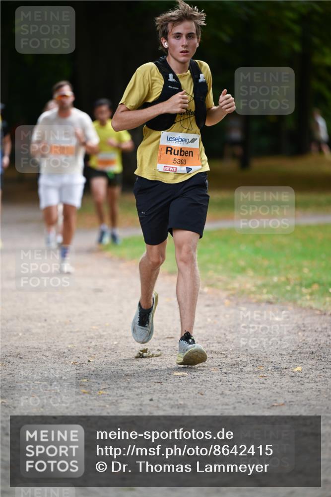 31.08.2025 - 21. Blankeneser Heldenlauf Dr. Thomas Lammeyer http://msf.ph/oto/8642415 31.08.2025 11:06:39 Laufen 5393 meine-sportfotos.de