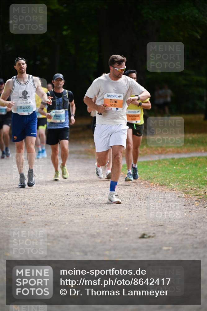 31.08.2025 - 21. Blankeneser Heldenlauf Dr. Thomas Lammeyer http://msf.ph/oto/8642417 31.08.2025 11:06:41 Laufen 4010, 4417, 5520, 5431 meine-sportfotos.de