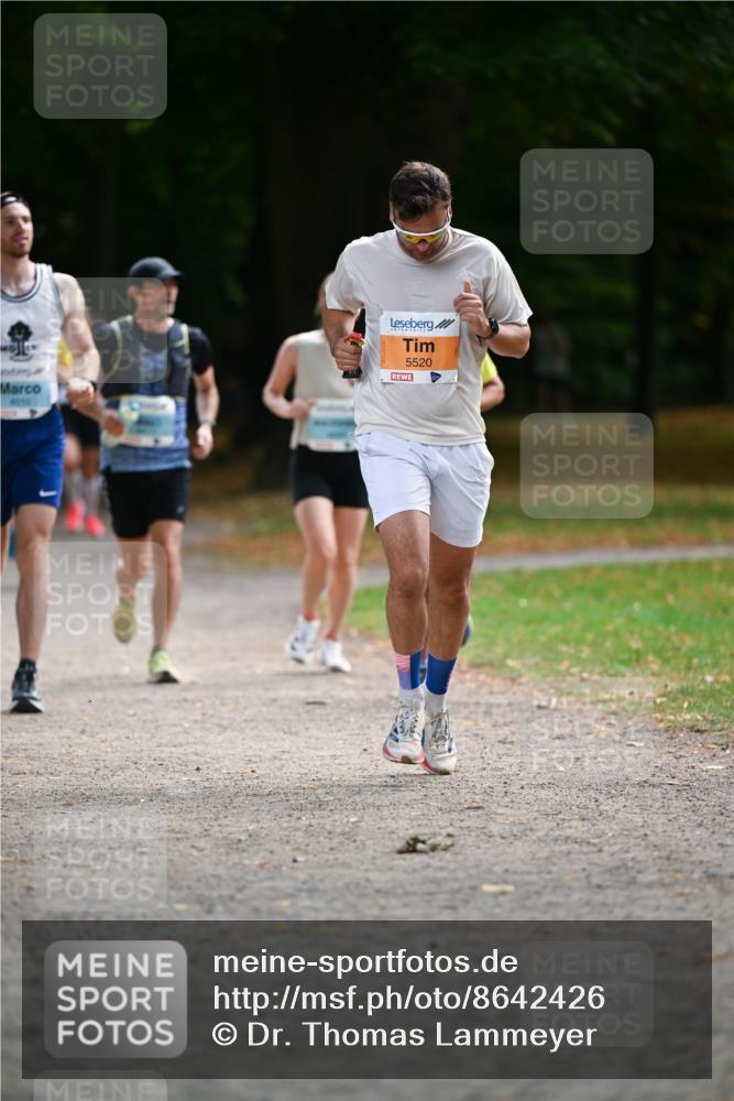 31.08.2025 - 21. Blankeneser Heldenlauf Dr. Thomas Lammeyer http://msf.ph/oto/8642426 31.08.2025 11:06:42 Laufen 4010, 5520 meine-sportfotos.de