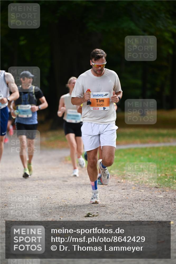 31.08.2025 - 21. Blankeneser Heldenlauf Dr. Thomas Lammeyer http://msf.ph/oto/8642429 31.08.2025 11:06:42 Laufen 5520 meine-sportfotos.de
