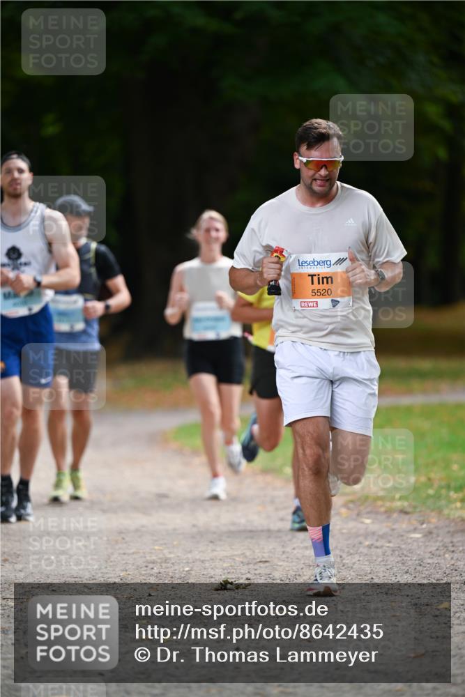 31.08.2025 - 21. Blankeneser Heldenlauf Dr. Thomas Lammeyer http://msf.ph/oto/8642435 31.08.2025 11:06:43 Laufen 13, 5520 meine-sportfotos.de