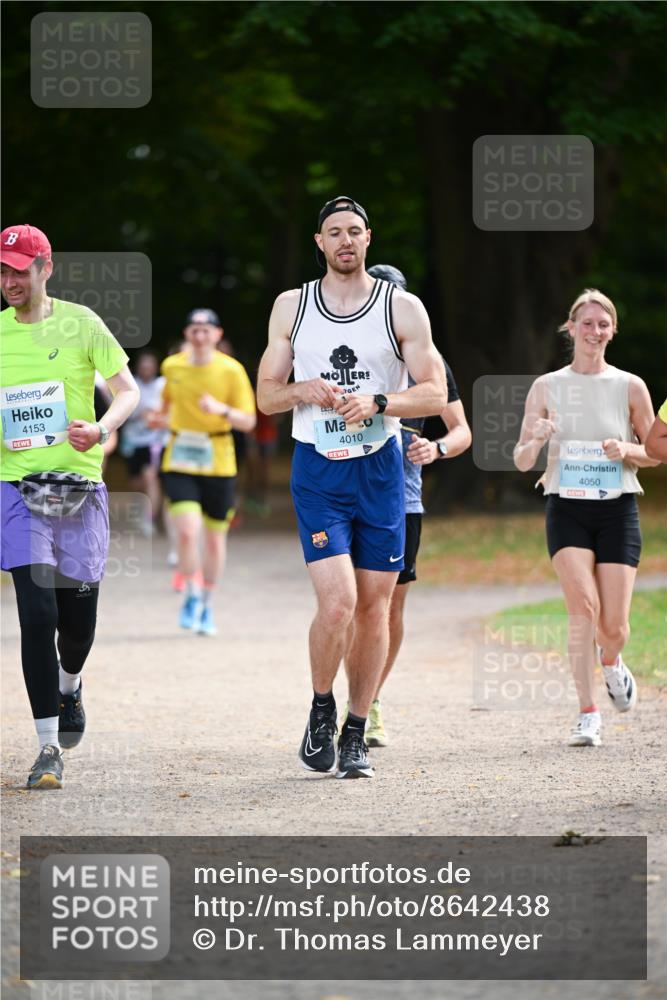 31.08.2025 - 21. Blankeneser Heldenlauf Dr. Thomas Lammeyer http://msf.ph/oto/8642438 31.08.2025 11:06:43 Laufen 4153, 4010, 4050, 6 meine-sportfotos.de