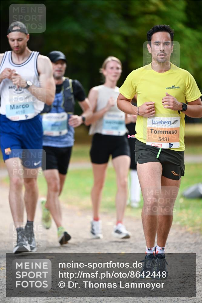 31.08.2025 - 21. Blankeneser Heldenlauf Dr. Thomas Lammeyer http://msf.ph/oto/8642448 31.08.2025 11:06:45 Laufen 4010, 5431 meine-sportfotos.de