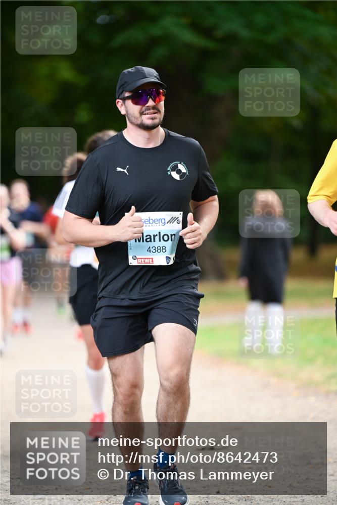 31.08.2025 - 21. Blankeneser Heldenlauf Dr. Thomas Lammeyer http://msf.ph/oto/8642473 31.08.2025 11:06:50 Laufen 4388 meine-sportfotos.de