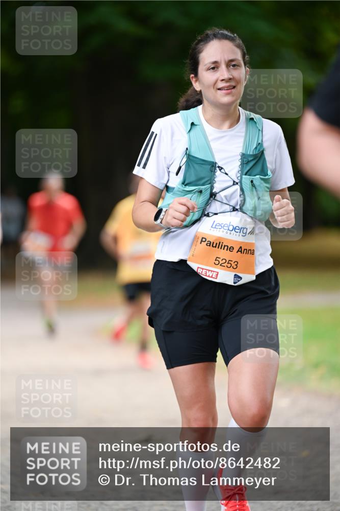 31.08.2025 - 21. Blankeneser Heldenlauf Dr. Thomas Lammeyer http://msf.ph/oto/8642482 31.08.2025 11:06:52 Laufen 5253 meine-sportfotos.de