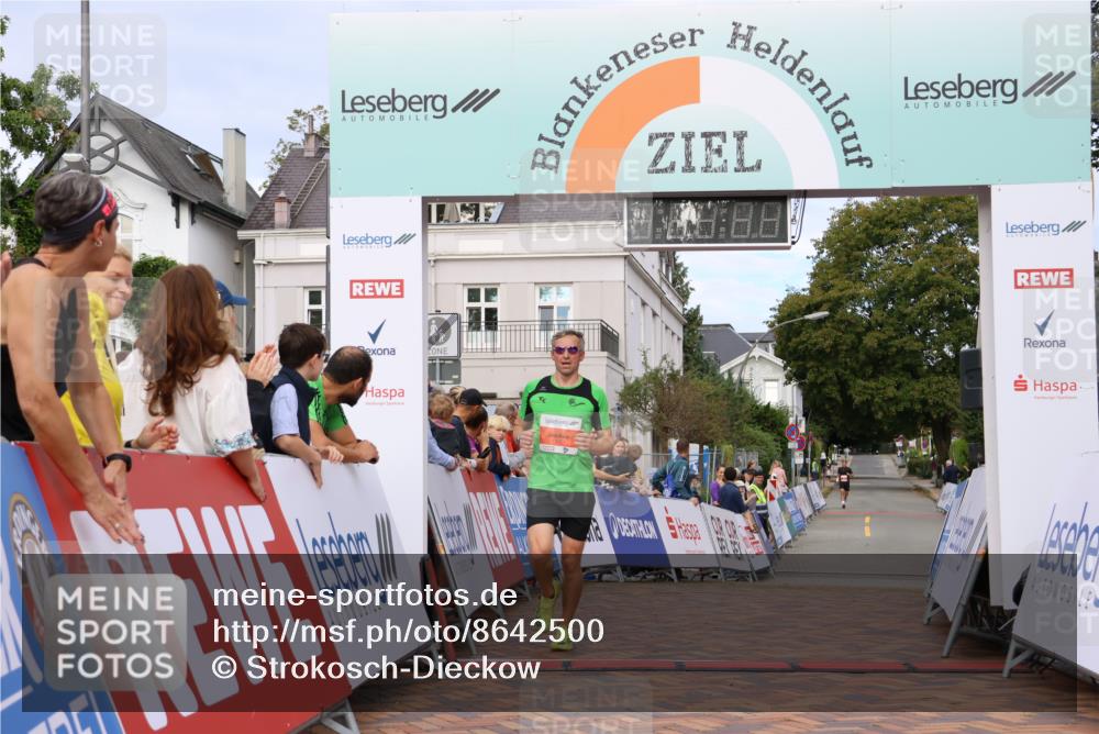 31.08.2025 - 21. Blankeneser Heldenlauf Strokosch-Dieckow http://msf.ph/oto/8642500 31.08.2025 09:34:31 Ziel 1162 meine-sportfotos.de