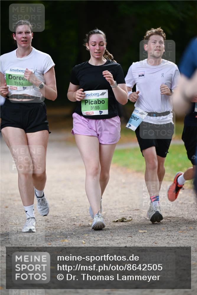 31.08.2025 - 21. Blankeneser Heldenlauf Dr. Thomas Lammeyer http://msf.ph/oto/8642505 31.08.2025 11:06:56 Laufen 3153, 3155 meine-sportfotos.de