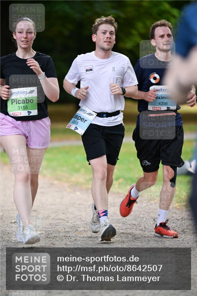 31.08.2025 - 21. Blankeneser Heldenlauf Dr. Thomas Lammeyer http://msf.ph/oto/8642507 31.08.2025 11:06:57 Laufen 3155, 4355, 20, 4356 meine-sportfotos.de