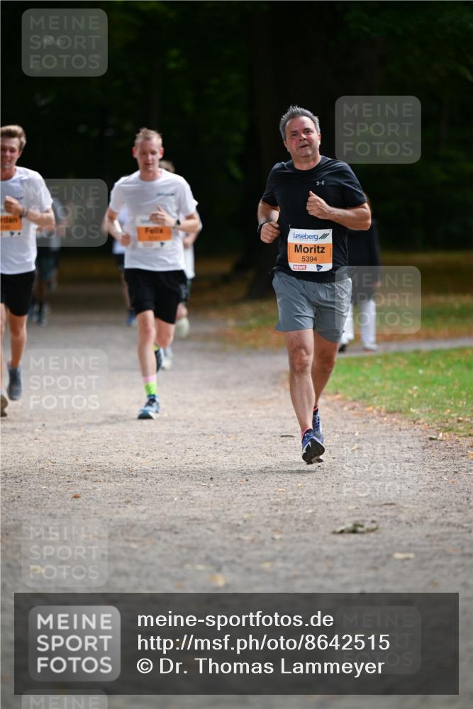 31.08.2025 - 21. Blankeneser Heldenlauf Dr. Thomas Lammeyer http://msf.ph/oto/8642515 31.08.2025 11:07:01 Laufen 5394 meine-sportfotos.de