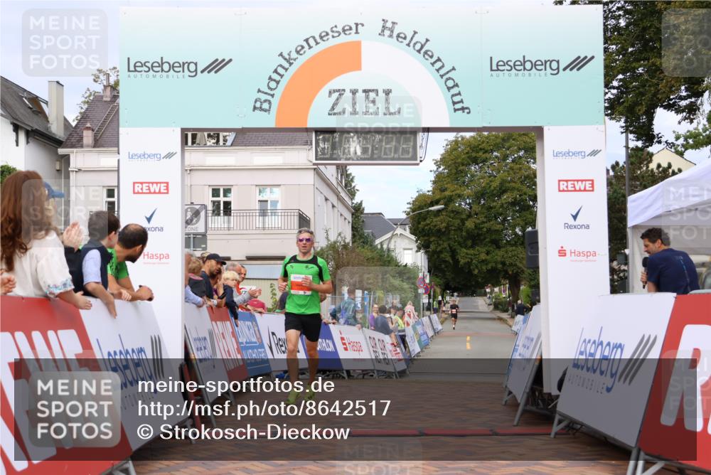 31.08.2025 - 21. Blankeneser Heldenlauf Strokosch-Dieckow http://msf.ph/oto/8642517 31.08.2025 09:34:30 Ziel 1162 meine-sportfotos.de