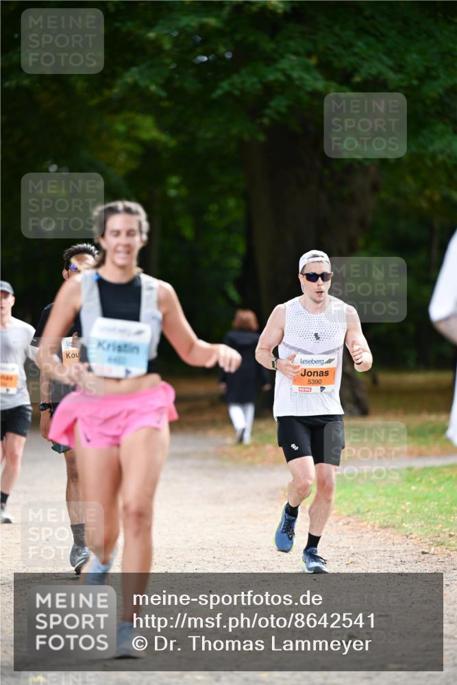 31.08.2025 - 21. Blankeneser Heldenlauf Dr. Thomas Lammeyer http://msf.ph/oto/8642541 31.08.2025 11:07:08 Laufen 5390 meine-sportfotos.de