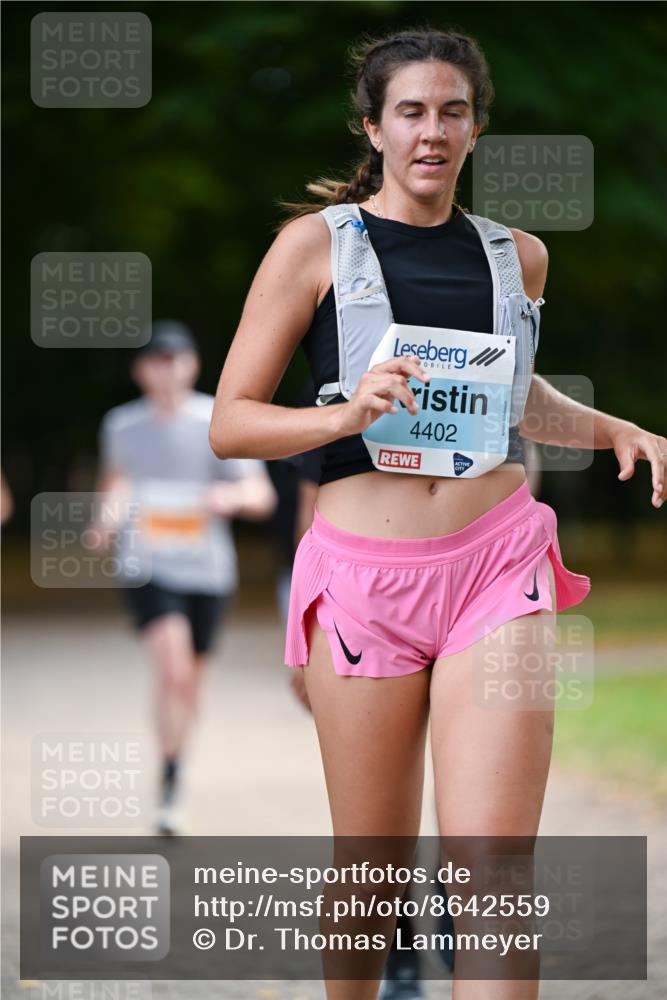 31.08.2025 - 21. Blankeneser Heldenlauf Dr. Thomas Lammeyer http://msf.ph/oto/8642559 31.08.2025 11:07:10 Laufen 4402 meine-sportfotos.de