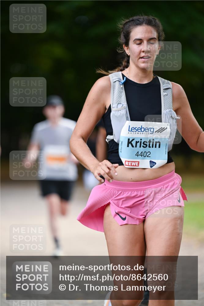 31.08.2025 - 21. Blankeneser Heldenlauf Dr. Thomas Lammeyer http://msf.ph/oto/8642560 31.08.2025 11:07:10 Laufen 4402 meine-sportfotos.de
