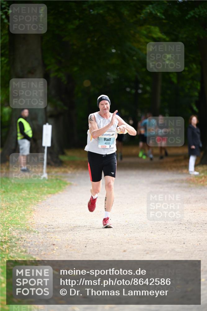 31.08.2025 - 21. Blankeneser Heldenlauf Dr. Thomas Lammeyer http://msf.ph/oto/8642586 31.08.2025 11:07:14 Laufen 4033 meine-sportfotos.de