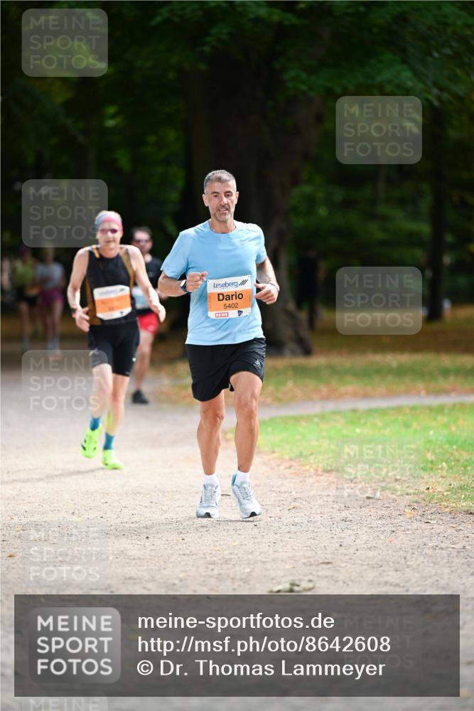 31.08.2025 - 21. Blankeneser Heldenlauf Dr. Thomas Lammeyer http://msf.ph/oto/8642608 31.08.2025 11:07:26 Laufen 5402 meine-sportfotos.de