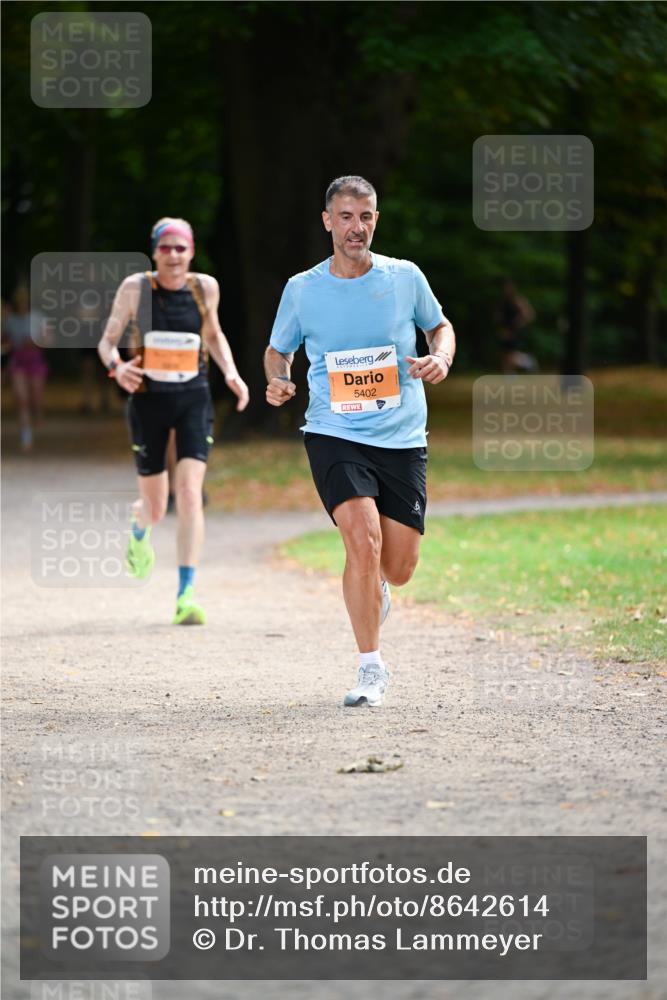 31.08.2025 - 21. Blankeneser Heldenlauf Dr. Thomas Lammeyer http://msf.ph/oto/8642614 31.08.2025 11:07:27 Laufen 5402 meine-sportfotos.de