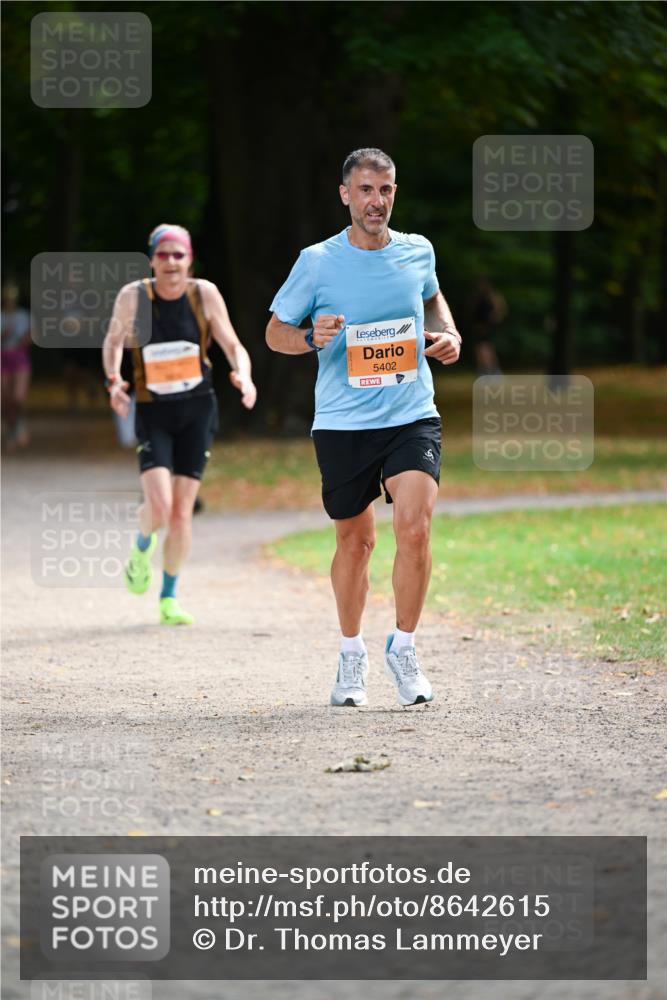 31.08.2025 - 21. Blankeneser Heldenlauf Dr. Thomas Lammeyer http://msf.ph/oto/8642615 31.08.2025 11:07:27 Laufen 5402 meine-sportfotos.de