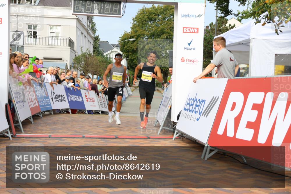 31.08.2025 - 21. Blankeneser Heldenlauf Strokosch-Dieckow http://msf.ph/oto/8642619 31.08.2025 10:14:37 Ziel 2004, 2269 meine-sportfotos.de