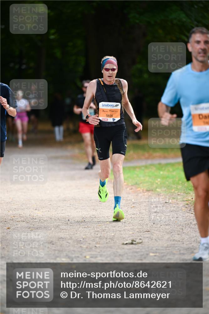 31.08.2025 - 21. Blankeneser Heldenlauf Dr. Thomas Lammeyer http://msf.ph/oto/8642621 31.08.2025 11:07:28 Laufen 5835 meine-sportfotos.de