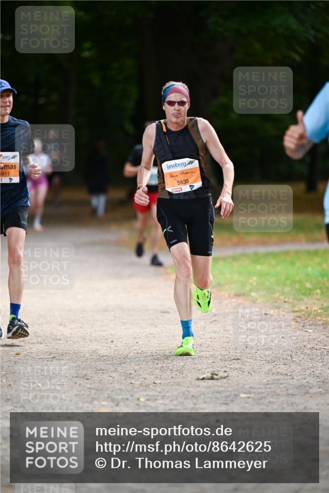31.08.2025 - 21. Blankeneser Heldenlauf Dr. Thomas Lammeyer http://msf.ph/oto/8642625 31.08.2025 11:07:28 Laufen 5411, 5835 meine-sportfotos.de