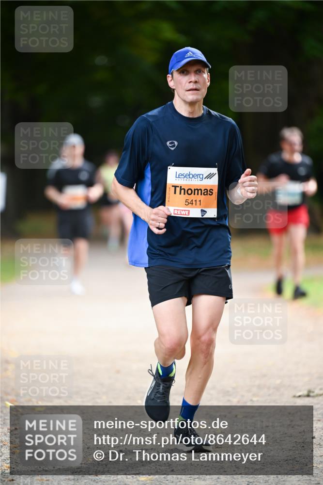 31.08.2025 - 21. Blankeneser Heldenlauf Dr. Thomas Lammeyer http://msf.ph/oto/8642644 31.08.2025 11:07:31 Laufen 5411 meine-sportfotos.de