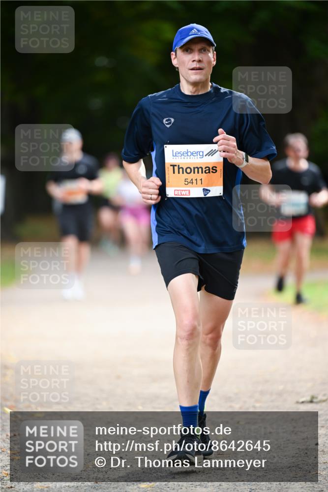 31.08.2025 - 21. Blankeneser Heldenlauf Dr. Thomas Lammeyer http://msf.ph/oto/8642645 31.08.2025 11:07:31 Laufen 5411 meine-sportfotos.de
