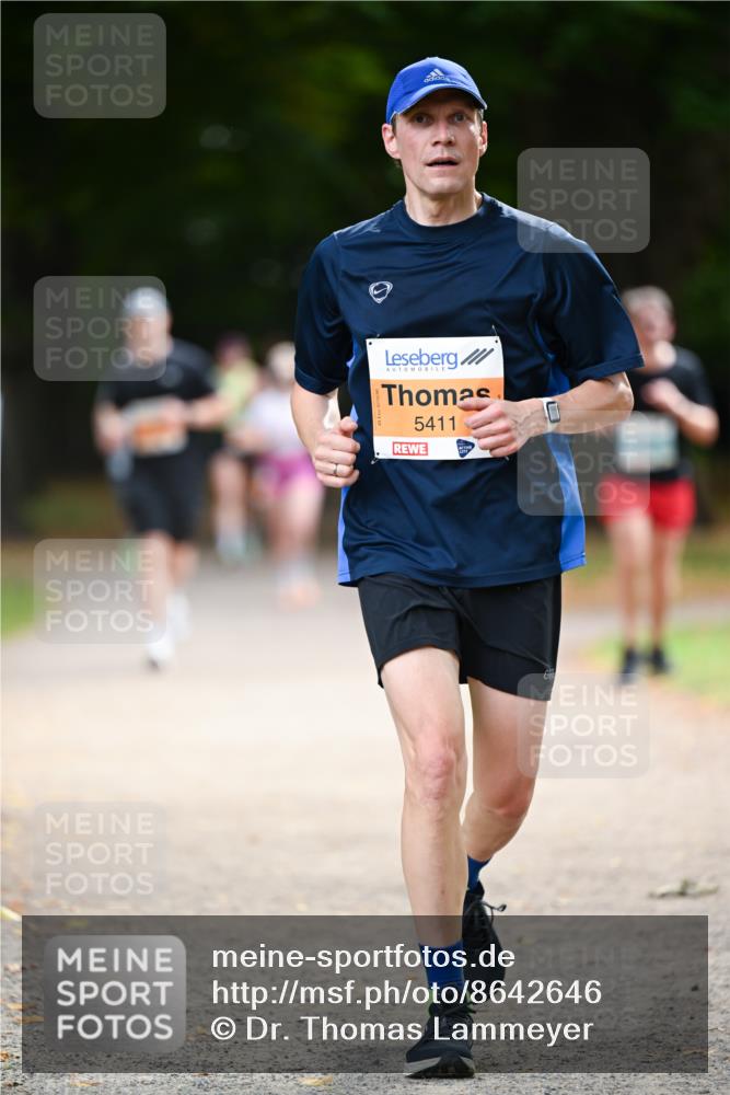 31.08.2025 - 21. Blankeneser Heldenlauf Dr. Thomas Lammeyer http://msf.ph/oto/8642646 31.08.2025 11:07:31 Laufen 5411 meine-sportfotos.de