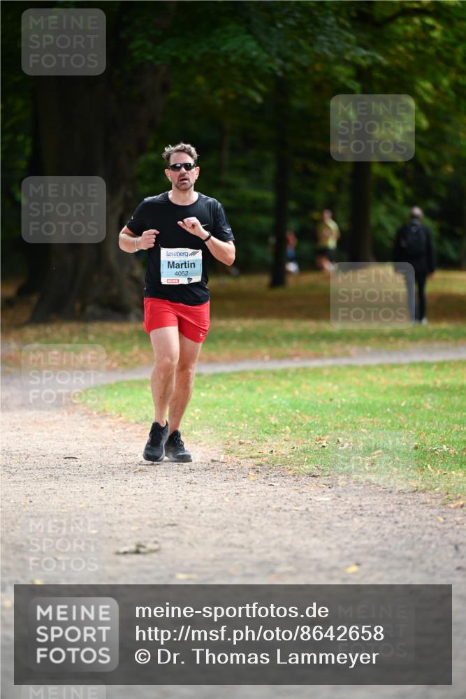 31.08.2025 - 21. Blankeneser Heldenlauf Dr. Thomas Lammeyer http://msf.ph/oto/8642658 31.08.2025 11:07:33 Laufen 4052 meine-sportfotos.de