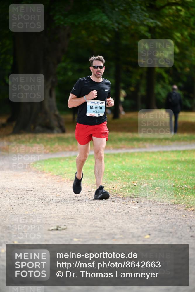 31.08.2025 - 21. Blankeneser Heldenlauf Dr. Thomas Lammeyer http://msf.ph/oto/8642663 31.08.2025 11:07:34 Laufen 4052 meine-sportfotos.de