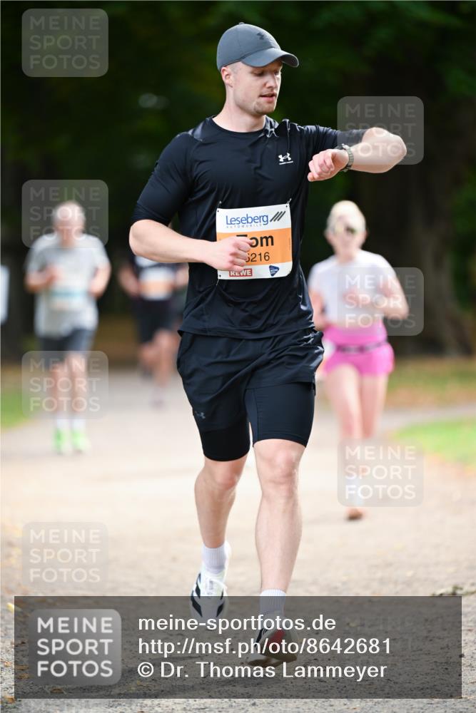 31.08.2025 - 21. Blankeneser Heldenlauf Dr. Thomas Lammeyer http://msf.ph/oto/8642681 31.08.2025 11:07:36 Laufen 216 meine-sportfotos.de