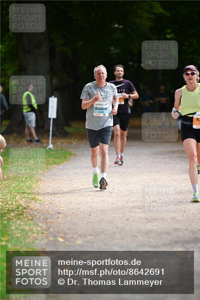 31.08.2025 - 21. Blankeneser Heldenlauf Dr. Thomas Lammeyer http://msf.ph/oto/8642691 31.08.2025 11:07:38 Laufen 4096 meine-sportfotos.de