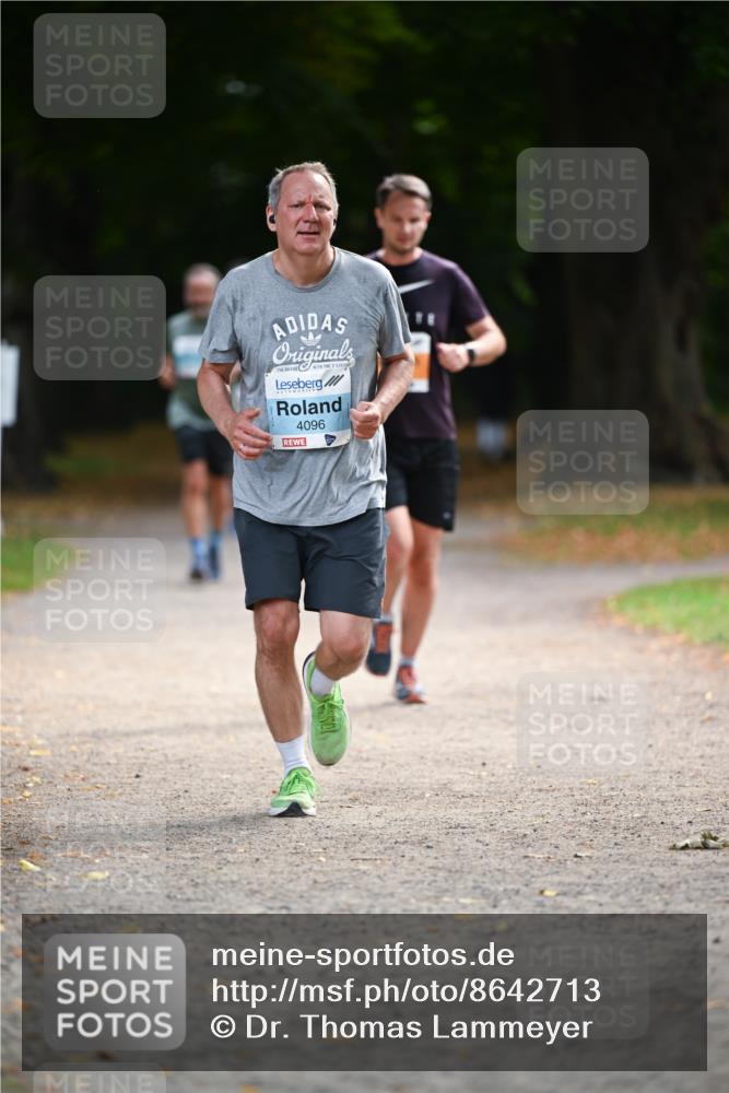 31.08.2025 - 21. Blankeneser Heldenlauf Dr. Thomas Lammeyer http://msf.ph/oto/8642713 31.08.2025 11:07:41 Laufen 4096 meine-sportfotos.de