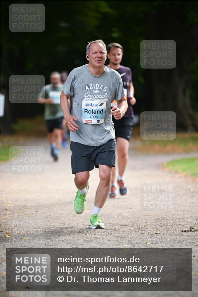 31.08.2025 - 21. Blankeneser Heldenlauf Dr. Thomas Lammeyer http://msf.ph/oto/8642717 31.08.2025 11:07:41 Laufen 3, 4096 meine-sportfotos.de