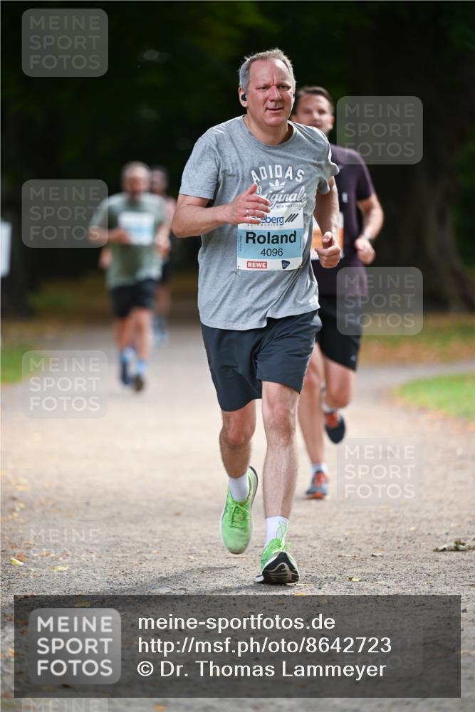 31.08.2025 - 21. Blankeneser Heldenlauf Dr. Thomas Lammeyer http://msf.ph/oto/8642723 31.08.2025 11:07:42 Laufen 4096 meine-sportfotos.de