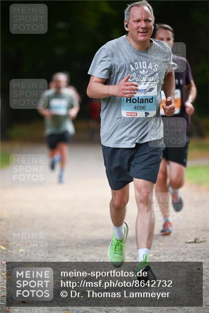 31.08.2025 - 21. Blankeneser Heldenlauf Dr. Thomas Lammeyer http://msf.ph/oto/8642732 31.08.2025 11:07:43 Laufen 4096 meine-sportfotos.de