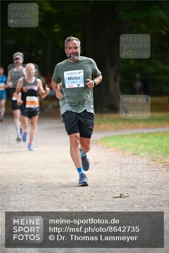 31.08.2025 - 21. Blankeneser Heldenlauf Dr. Thomas Lammeyer http://msf.ph/oto/8642735 31.08.2025 11:07:46 Laufen 4317 meine-sportfotos.de