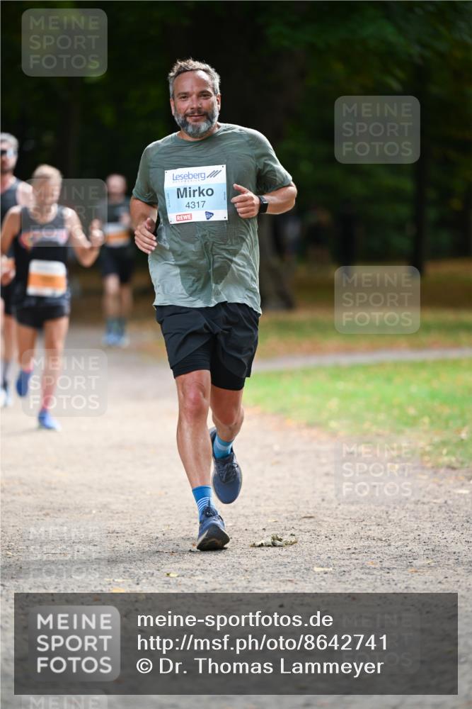 31.08.2025 - 21. Blankeneser Heldenlauf Dr. Thomas Lammeyer http://msf.ph/oto/8642741 31.08.2025 11:07:47 Laufen 4317 meine-sportfotos.de