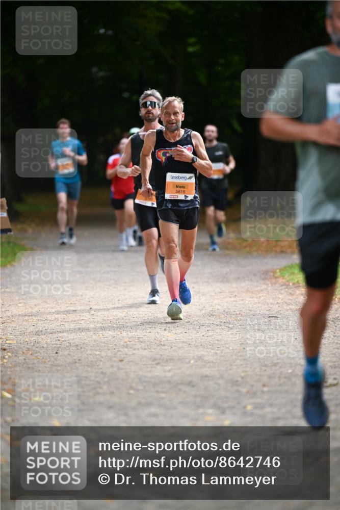 31.08.2025 - 21. Blankeneser Heldenlauf Dr. Thomas Lammeyer http://msf.ph/oto/8642746 31.08.2025 11:07:48 Laufen 5815 meine-sportfotos.de