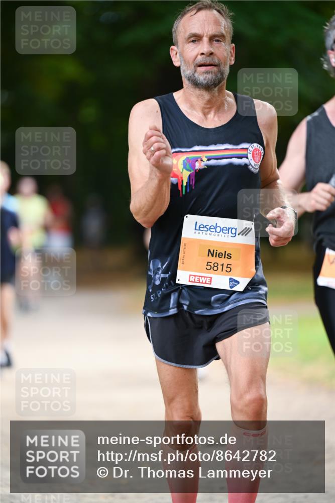 31.08.2025 - 21. Blankeneser Heldenlauf Dr. Thomas Lammeyer http://msf.ph/oto/8642782 31.08.2025 11:07:52 Laufen 21, 1, 5815 meine-sportfotos.de