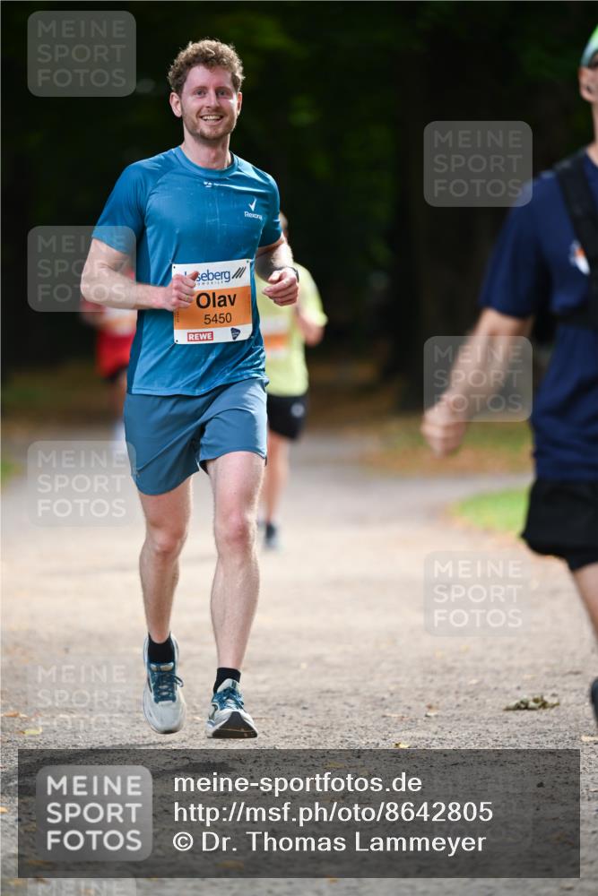 31.08.2025 - 21. Blankeneser Heldenlauf Dr. Thomas Lammeyer http://msf.ph/oto/8642805 31.08.2025 11:07:55 Laufen 5450 meine-sportfotos.de