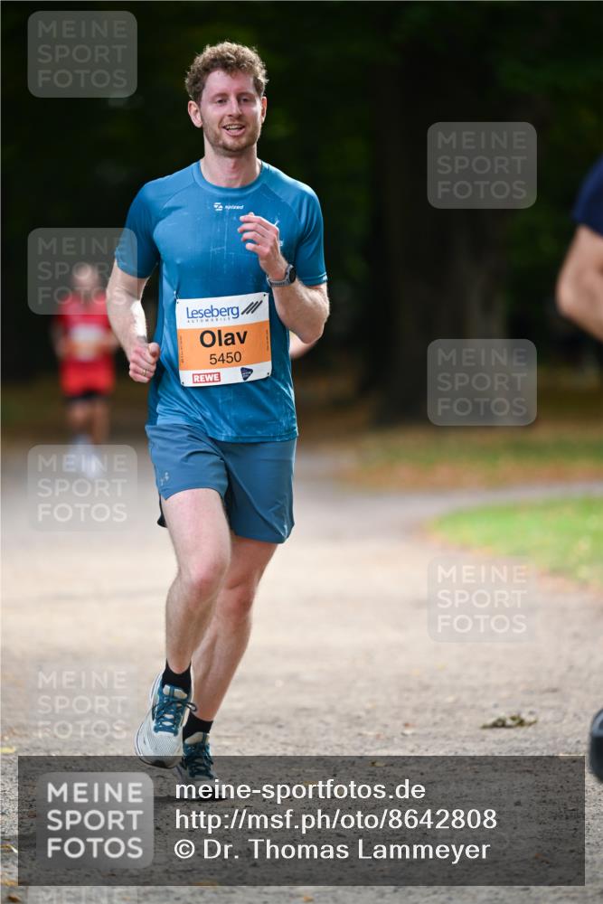 31.08.2025 - 21. Blankeneser Heldenlauf Dr. Thomas Lammeyer http://msf.ph/oto/8642808 31.08.2025 11:07:56 Laufen 5450 meine-sportfotos.de