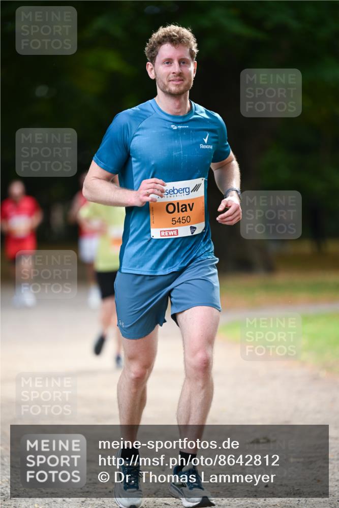 31.08.2025 - 21. Blankeneser Heldenlauf Dr. Thomas Lammeyer http://msf.ph/oto/8642812 31.08.2025 11:07:56 Laufen 5450 meine-sportfotos.de
