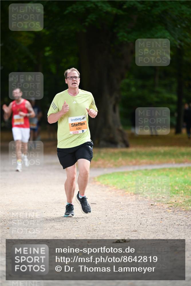 31.08.2025 - 21. Blankeneser Heldenlauf Dr. Thomas Lammeyer http://msf.ph/oto/8642819 31.08.2025 11:07:57 Laufen 5041 meine-sportfotos.de