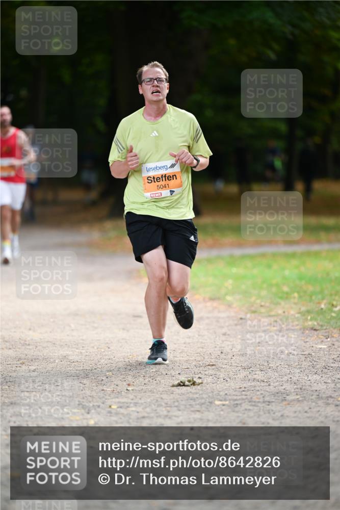 31.08.2025 - 21. Blankeneser Heldenlauf Dr. Thomas Lammeyer http://msf.ph/oto/8642826 31.08.2025 11:07:58 Laufen 5041 meine-sportfotos.de