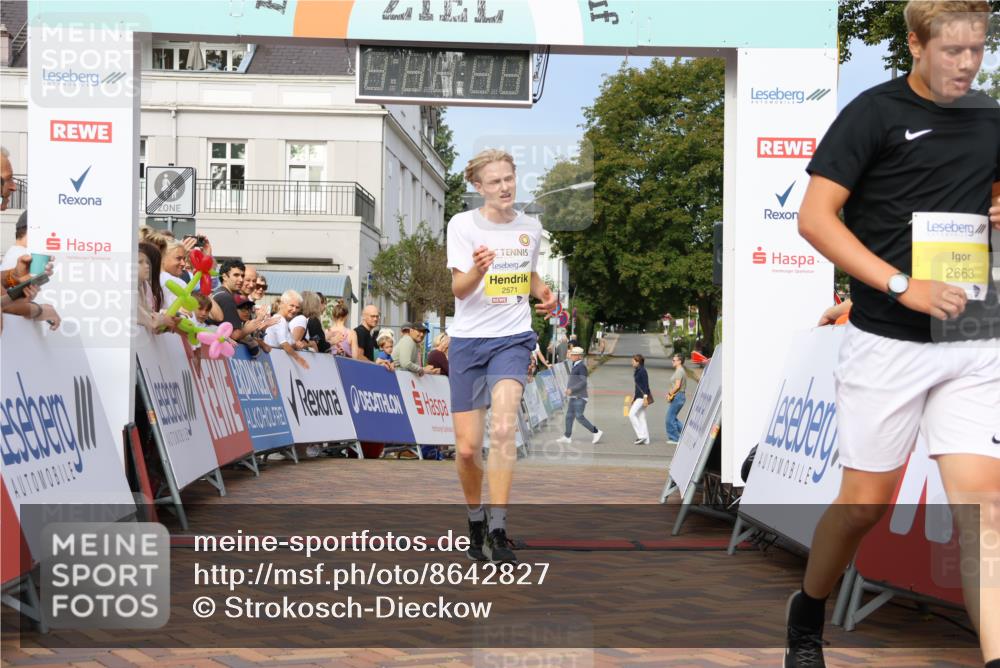 31.08.2025 - 21. Blankeneser Heldenlauf Strokosch-Dieckow http://msf.ph/oto/8642827 31.08.2025 10:13:14 Ziel 2571, 2663 meine-sportfotos.de