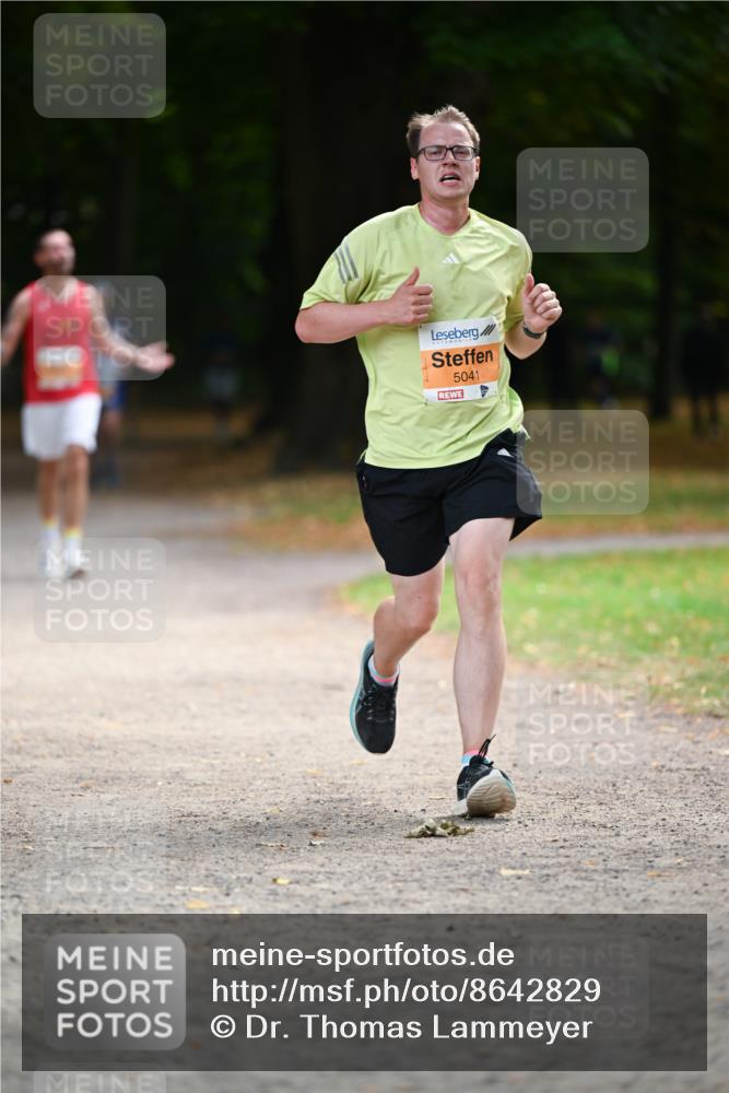 31.08.2025 - 21. Blankeneser Heldenlauf Dr. Thomas Lammeyer http://msf.ph/oto/8642829 31.08.2025 11:07:58 Laufen 5041 meine-sportfotos.de