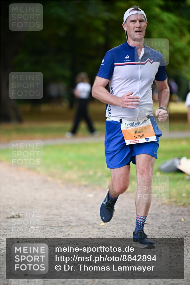 31.08.2025 - 21. Blankeneser Heldenlauf Dr. Thomas Lammeyer http://msf.ph/oto/8642894 31.08.2025 11:08:10 Laufen 5795 meine-sportfotos.de