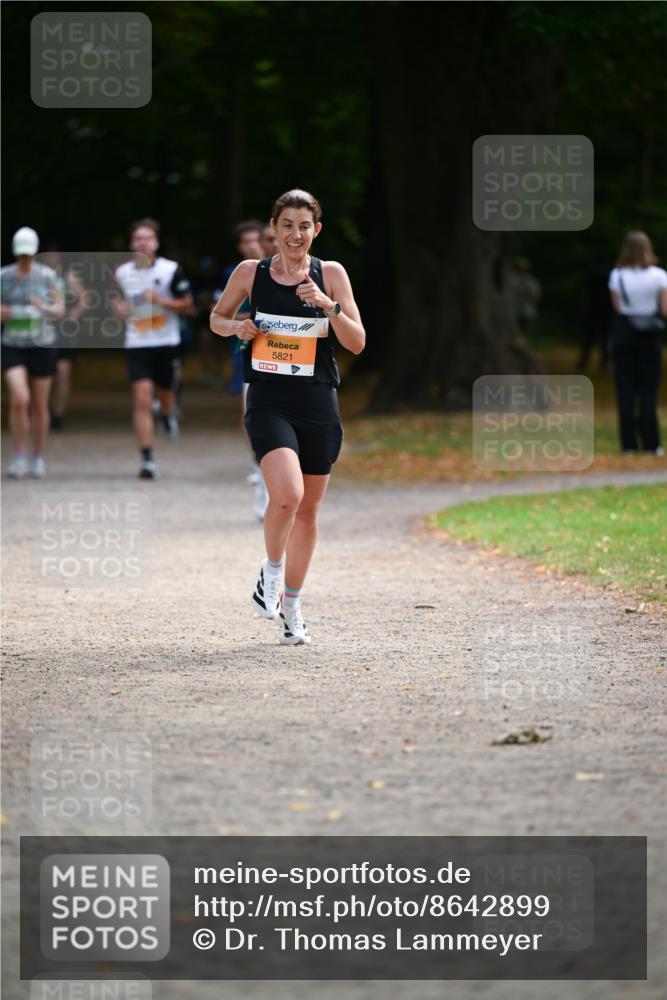 31.08.2025 - 21. Blankeneser Heldenlauf Dr. Thomas Lammeyer http://msf.ph/oto/8642899 31.08.2025 11:08:13 Laufen 5821 meine-sportfotos.de